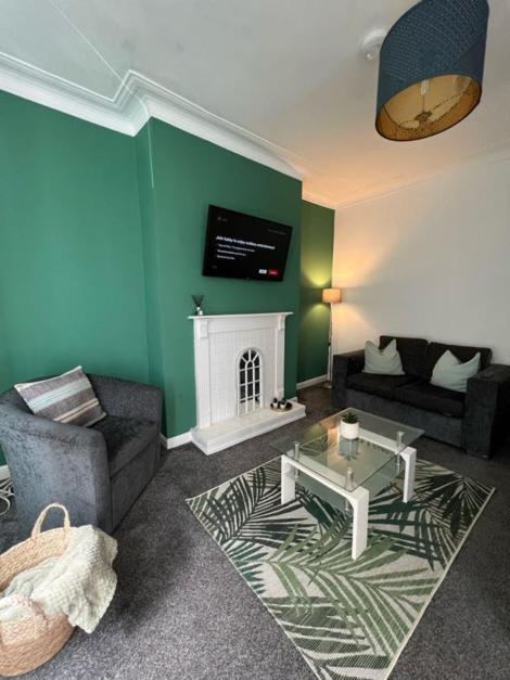 Moorfield Street Guesthouse リーズ エクステリア 写真